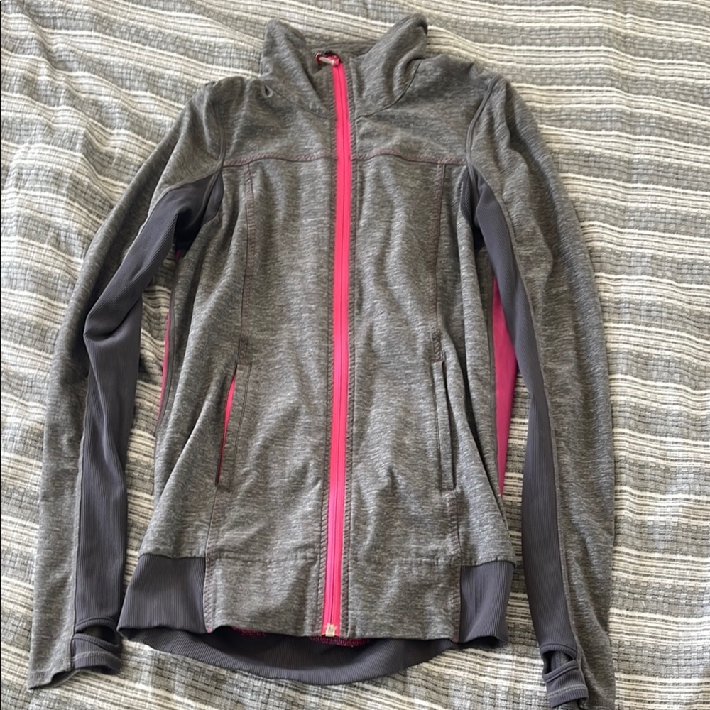 Women's Gray and Pink Jacket